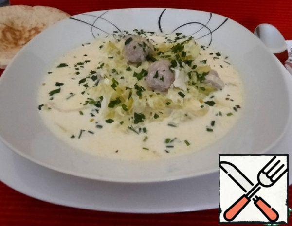 Cabbage Cream Soup with Meatballs Recipe