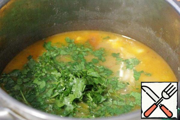 Add the herbs and garlic, stir, let simmer for 30 seconds and remove the pan from the heat.
It is advisable to let the dish infuse for 20 minutes, then serve.

