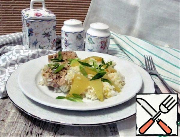 Chicken Thighs with Rice and Garlic Recipe