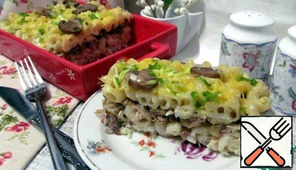 Casserole from Pasta with Chicken, Mushrooms Recipe