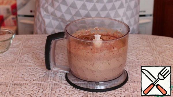 Add 3 eggs, salt, pepper and mix again in a blender.