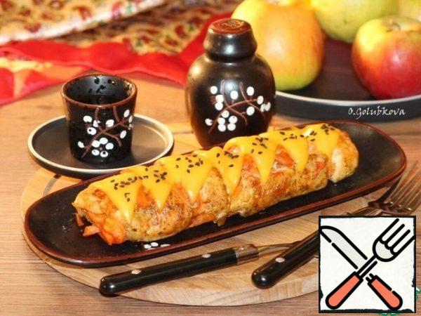 Then switch the oven to t 200 C, cut the wrapper on top and grease the top of the roll with the selected juice and brown. The roll can be decorated with melted cheese and black cumin.

The roll is ready, it is very juicy, spicy and served as a main dish or as an appetizer.
