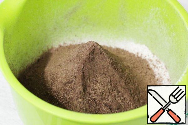 Sift the cocoa powder in the same place.
