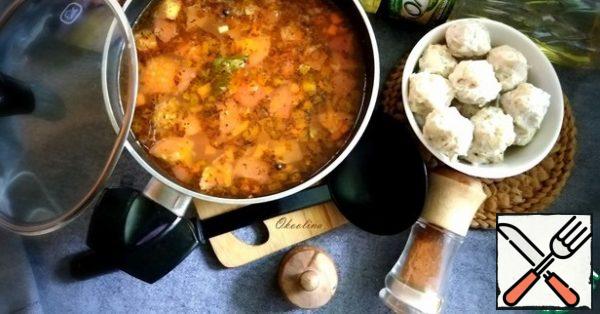 The soup is ready, served for dinner.