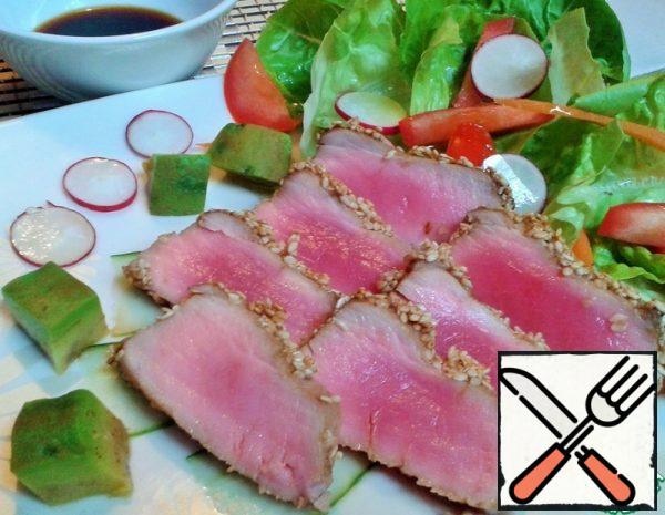 Sesame Tuna with Salad Recipe