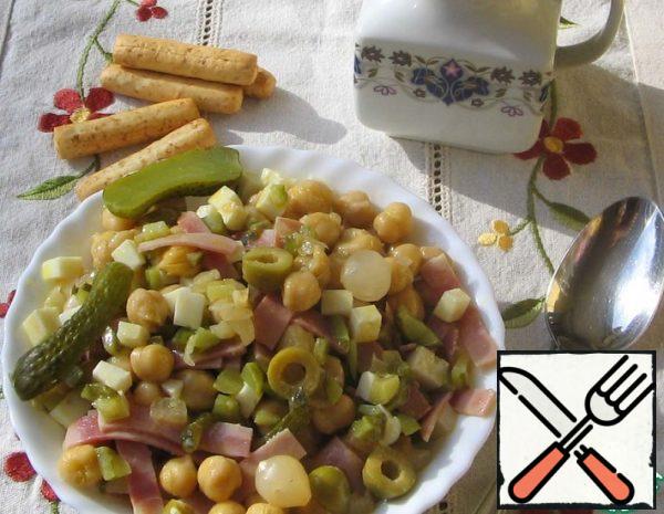 Salad with Chickpeas "Spicy" Recipe