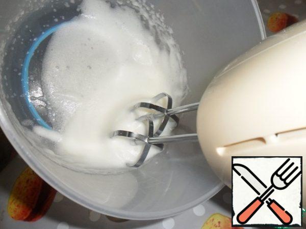 Beat the remaining protein with salt and add to the filling.