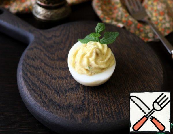 Eggs stuffed with Applesauce Recipe