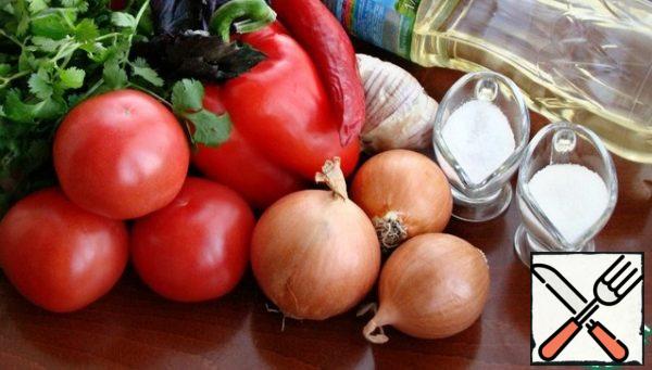 First of all, prepare the sauce. To do this, prepare all the necessary ingredients.