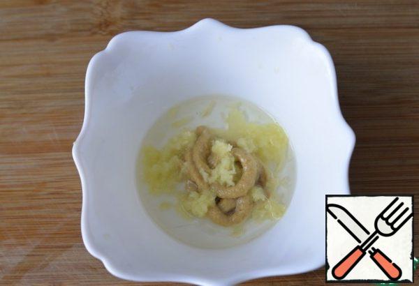 Add salt, lemon juice, grated ginger.
