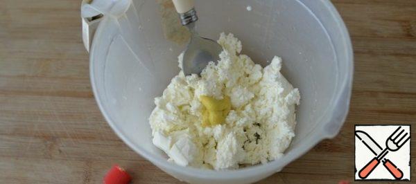 Take cottage cheese, add mustard.