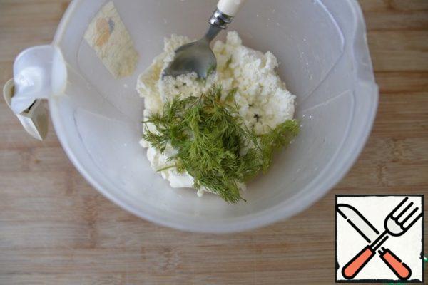 Add lemon juice, dill and cream.