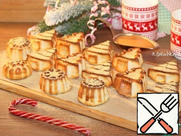Ready souffle served with sauce. Souffle is very tasty both warm and cold!


