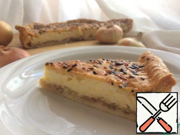 Here's a cheese and onion pie we got!
I will be very happy if you like my recipe!
Write comments.
Bon Appetit!