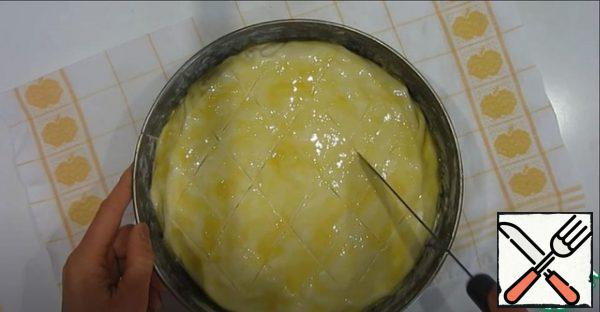 We make incisions.
Bake at 180° until tender. We focus on our oven, they are all different.
