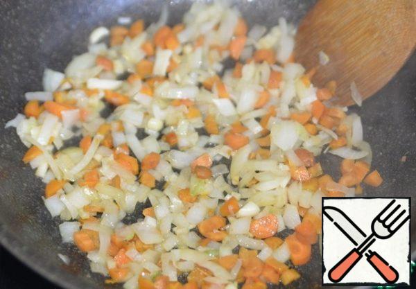 Fry the vegetables in vegetable oil until soft. let them cool down a little.