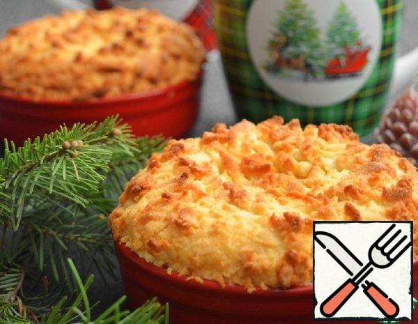 Portioned Grated Pie with Sour Cream Filling Recipe