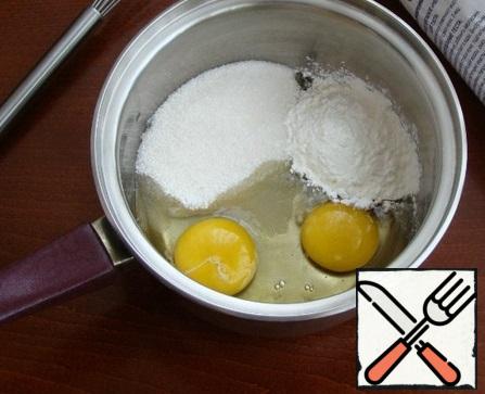 In a saucepan, mix eggs, sugar and cornstarch.