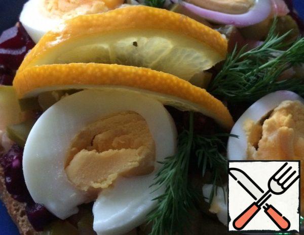 Cake Sandwich with Mackerel and Vegetables Recipe