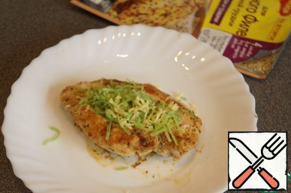 If desired, lightly brush with Dijon mustard, it goes very well with chicken. Fill the "boat" with the cheese mixture.