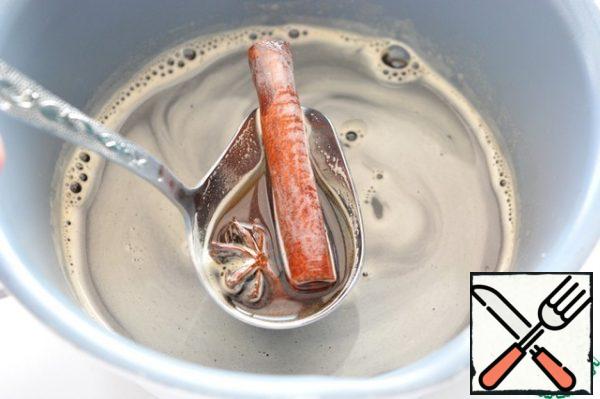 Pour 50 ml of water, soak the gelatin in it for 30 minutes

Natural ground coffee pour 150 ml of water, add spices and bring to a boil. Remove the spices and strain the coffee through a fine sieve.