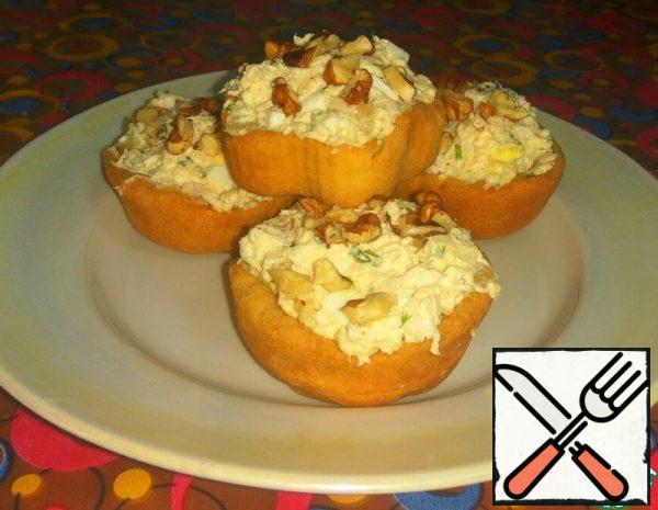 Cheese Tartlets with Chicken Salad Recipe