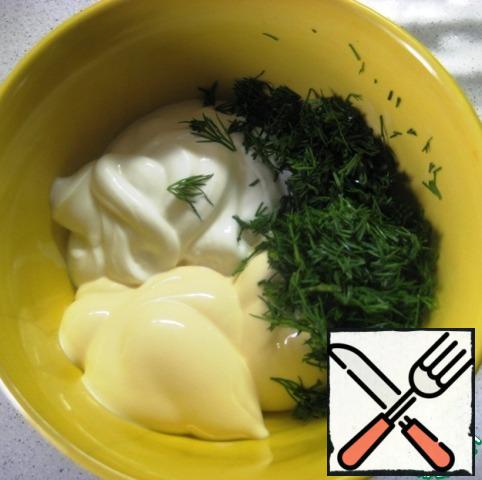 For salad dressing, mix sour cream/mayonnaise/dill in a separate bowl.