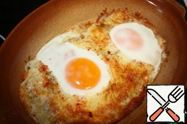 Put in preheated to 190*With the oven.
Bake until the eggs are ready.