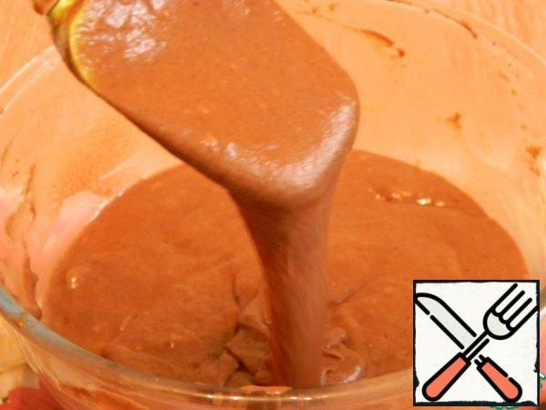 Here is such a dough turned out, it is not liquid, not thick, but it flows well from the spoon.