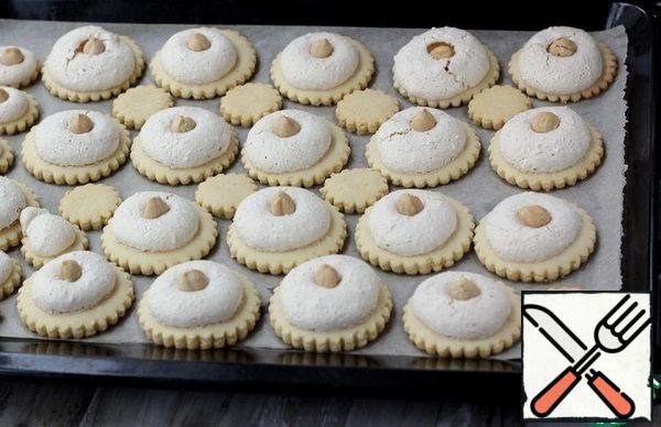 Bake in a well-preheated oven at 160* 15-17 minutes