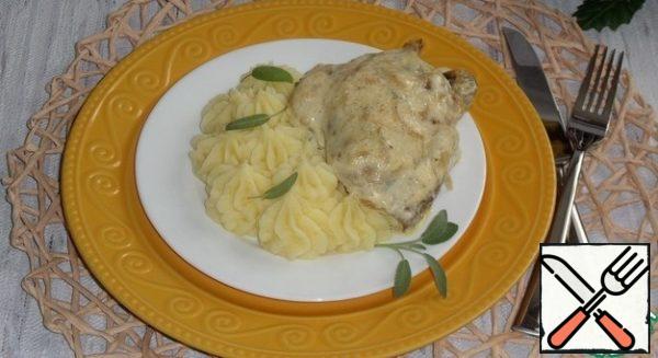 Serve the chicken immediately. I have chicken and mashed potatoes today.
Bon Appetit!