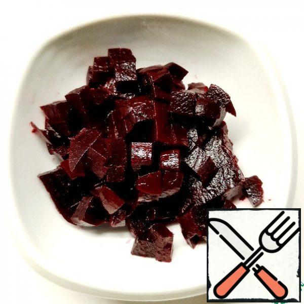 Beets are also cut into small cubes.