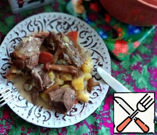 Roast Lamb with Honey Agarics Recipe