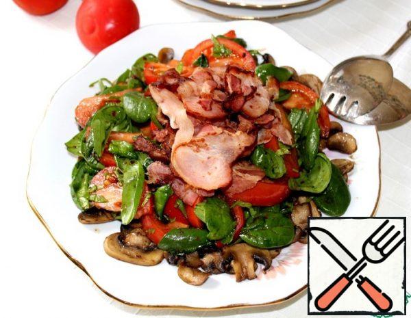 Spinach and bacon Salad on a Mushroom base Recipe
