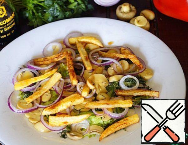 Salad with pickled Mushrooms and fried Potatoes Recipe
