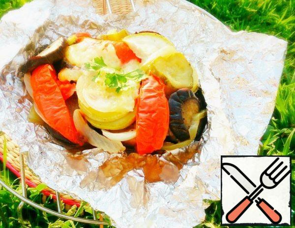 Vegetables with Cheese, baked in Foil Recipe