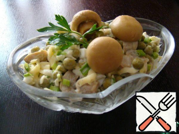 Mix, you can decorate with whole mushrooms.