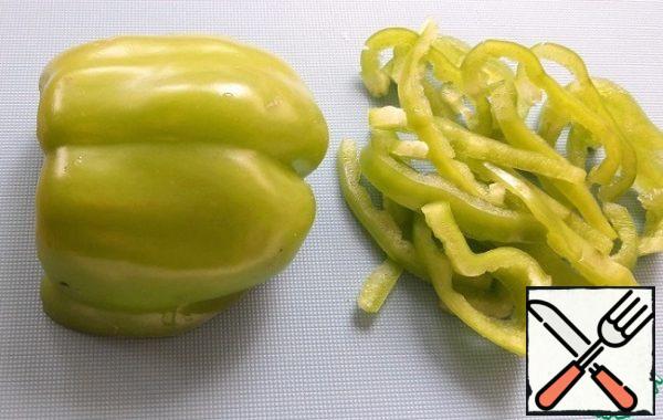 Bulgarian pepper-in strips.