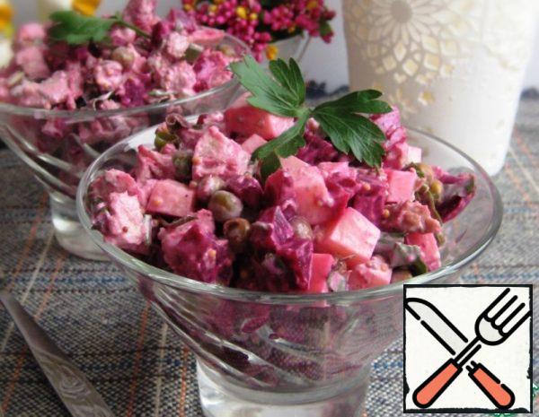 Salad with Beetroot, Meat and Cheese Recipe