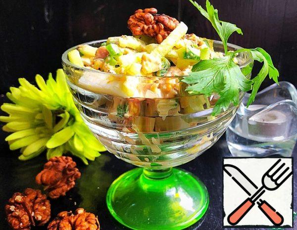 Chicken Salad with Cucumber and Walnut Recipe