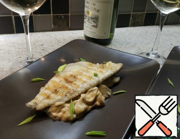 Sea Bass with White Wine and Mushrooms Recipe