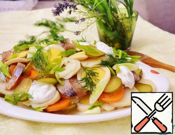 Salad with smoked Herring and Vegetables Recipe