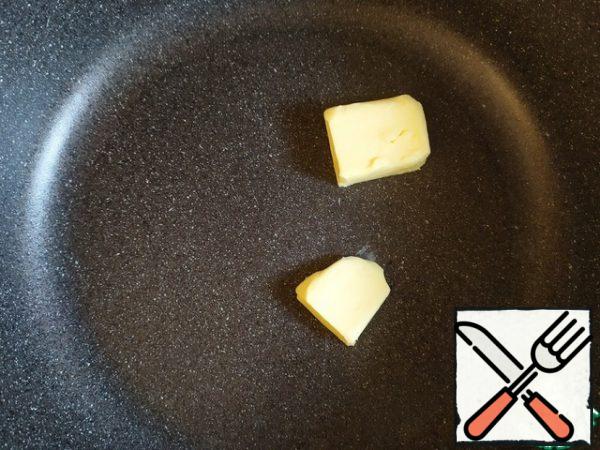 Melt 2 tablespoons of butter, add olive oil.