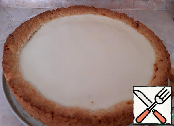 Bake at 200 degrees for 20-25 minutes (if you cook portioned baskets, then 10-15 minutes) or until the dough becomes a beautiful golden color. I gaped this time and overexposed a little