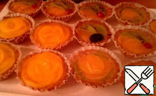And you can arrange it in the form of cakes-baskets.
Bon Appetit!