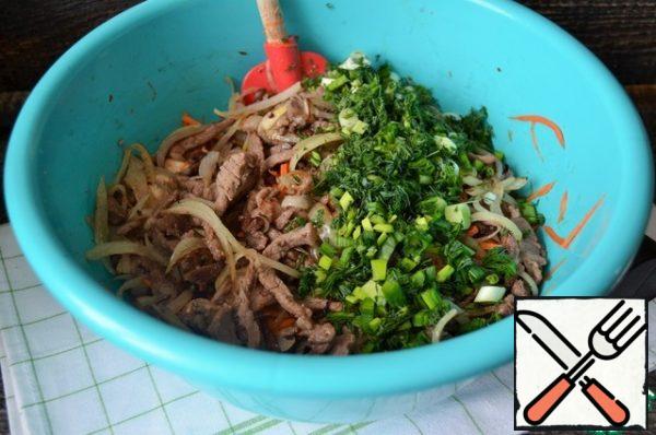 Transfer hot to the carrot-mushroom mixture. Chop the greens, add it. Stir, add salt/ sugar, pepper/garlic to taste. Cool down.