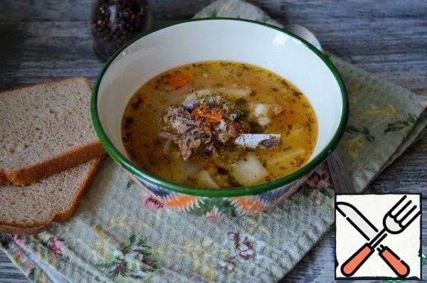 Serve hot, sprinkled with ground black pepper. Bon appetit.