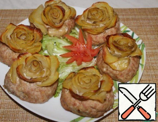 Cutlets with Potato Roses in the Oven Recipe