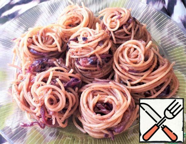 Vegan Pasta with Red Cabbage Recipe