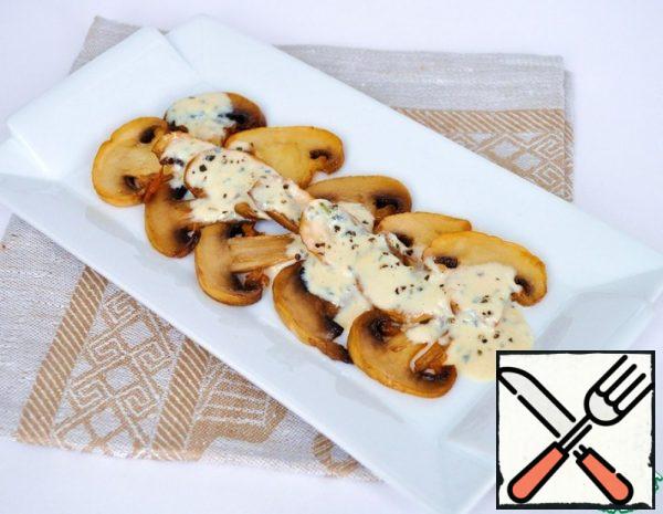 Warm Carpaccio with Mushrooms and Cream Sauce Recipe